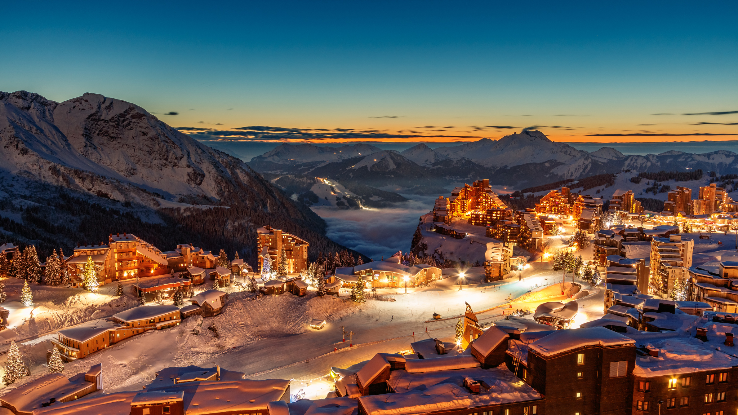 Panorama sur Avoriaz la nuit
